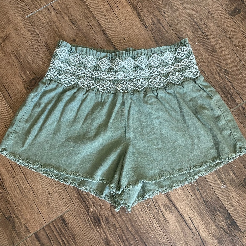 Indigo Rein High Waist Green Shorts with Embroidered Detail